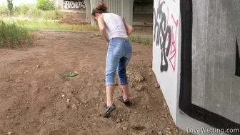 Laura - Frozen, , PissRIP