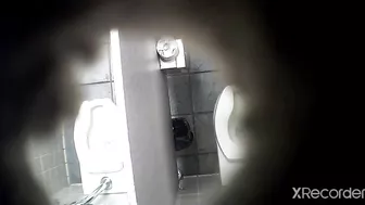 toilet_indoor_0442