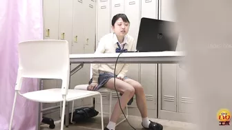 EE-752 04 Pee desperation during part-time job interview. Shameful wetting, JAV Collection, DesperVids EE-752 04 Pee desperation during part-time job interview. Shameful wetting, JAV Collection, DesperVids