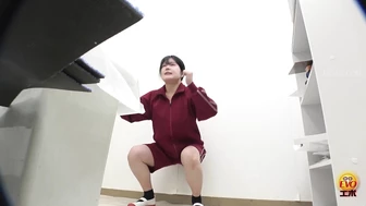 EE-764 02 Hidden camera inside high school. Girls line up and pee.
