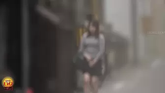 EE-775 04 Public toilet hidden camera: women jumping inside the toilet and popping the cork of urine champagne. VOL. 2
