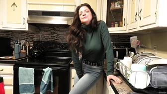 Jasmine - Indulging Her Boyfriend, Bound2Burst, DesperVids