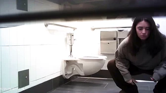 Hot Girls In Student Toilet 10, , PissRIP