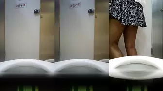 Korea Toilet Voyeur 01