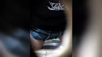 unbelieveable- a wife pees two minutes long, Voyeur Collection, PissRIP